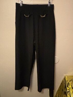 High-Waist NWOT Black Wide-Leg Pants with Gold Accent 🆕